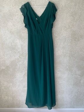 DB Studio Emerald Green V-Neck Ruffle Sleeve Maxi Dress Size 8 Wedding Formal